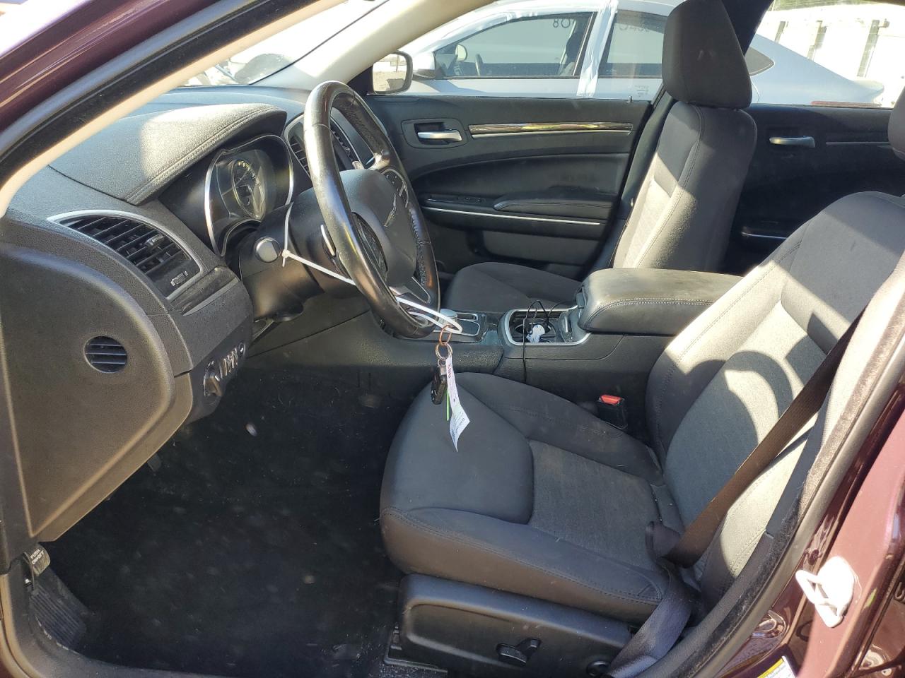 2020 Chrysler 300 Touring VIN: 2C3CCAAG1LH239454 Lot: 85320045