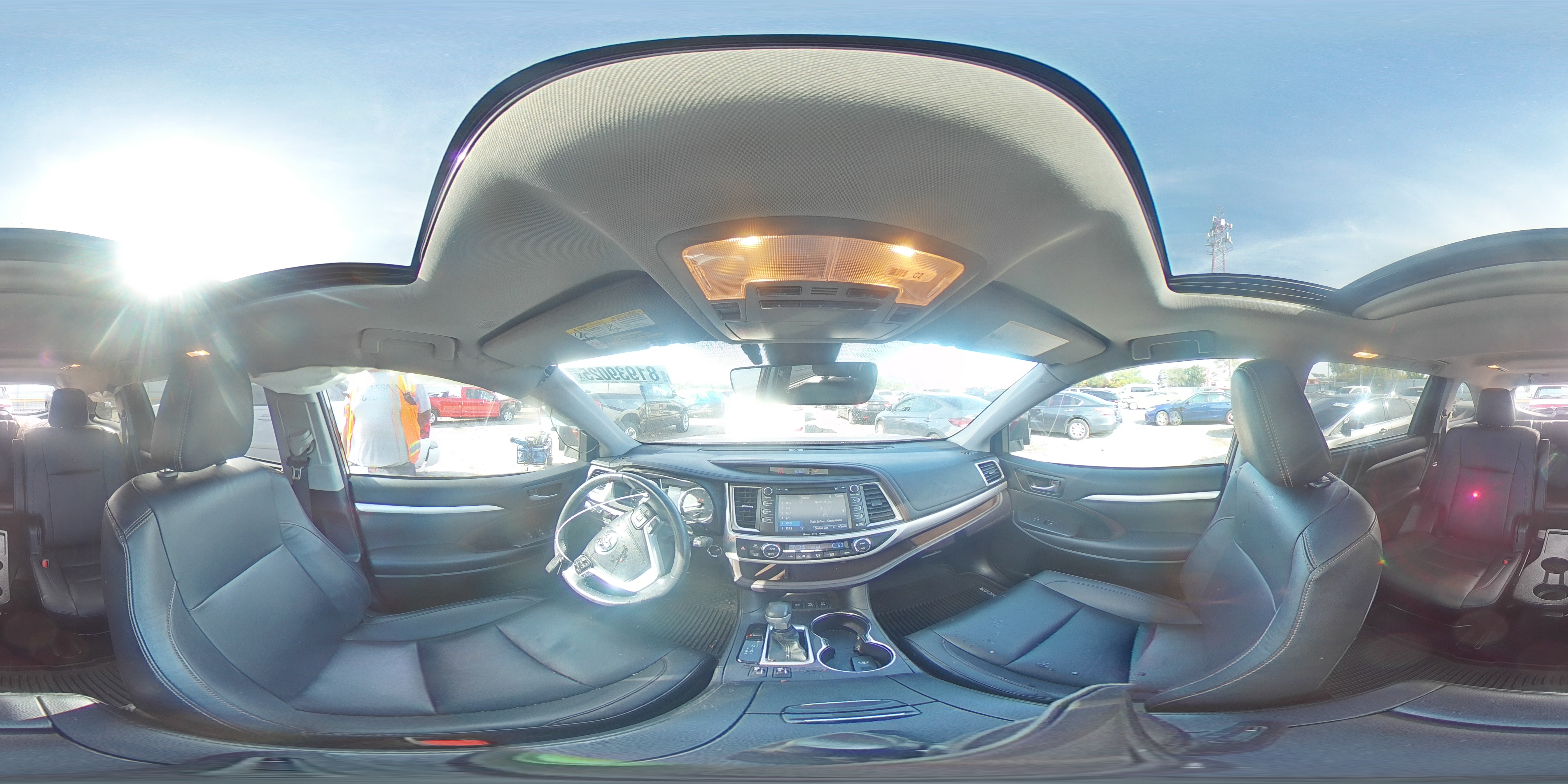 2019 Toyota Highlander Se VIN: 5TDJZRFH1KS945003 Lot: 81939025