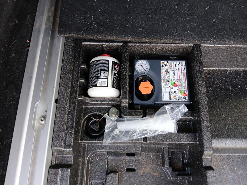 2018 JAGUAR XF 2.0D [240] R-SPORT 5DR AUTO AWD