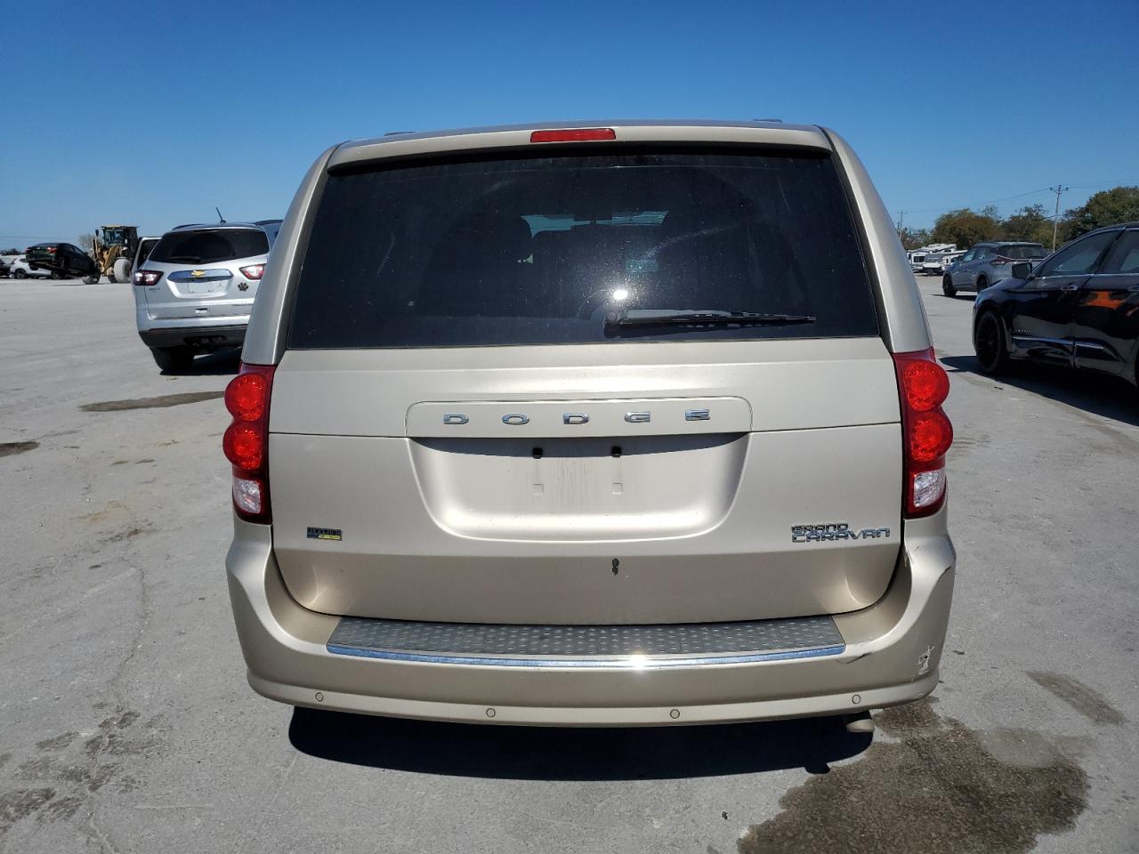 2014 Dodge Grand Caravan Sxt VIN: 2C4RDGCG5ER305469 Lot: 71795195