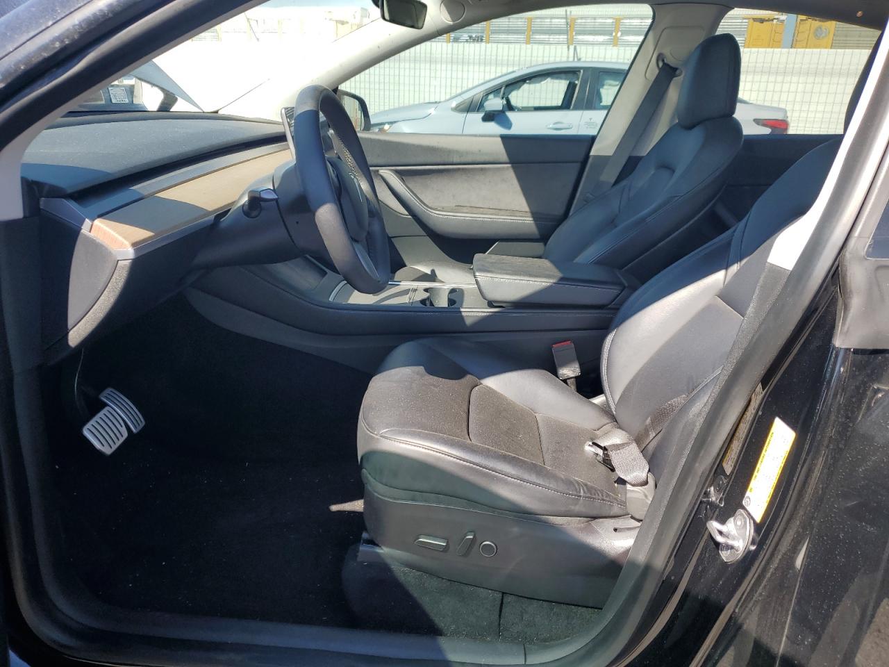 2022 Tesla Model Y VIN: 7SAYGDEF7NF351535 Lot: 82215665