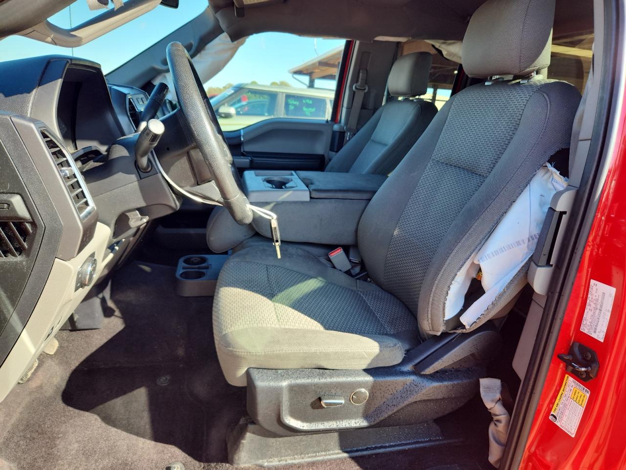 2016 Ford F150 Super Cab VIN: 1FTEX1C84GKD83352 Lot: 90107605