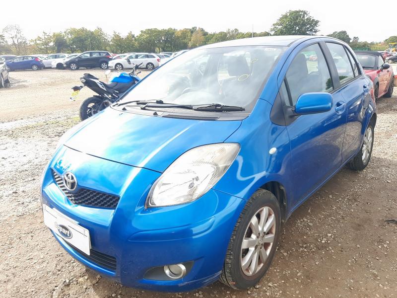 2011 TOYOTA YARIS 1.33 VVT-I T SPIRIT NAV 5DR [6] for sale at Copart COLCHESTER