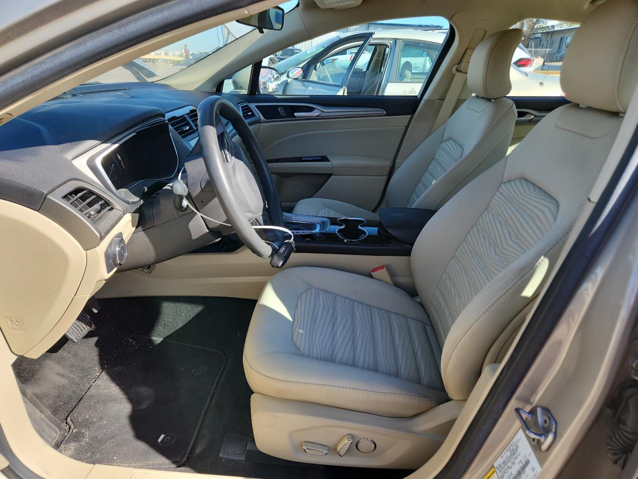 2016 Ford Fusion Se VIN: 3FA6P0HDXGR172825 Lot: 84287545