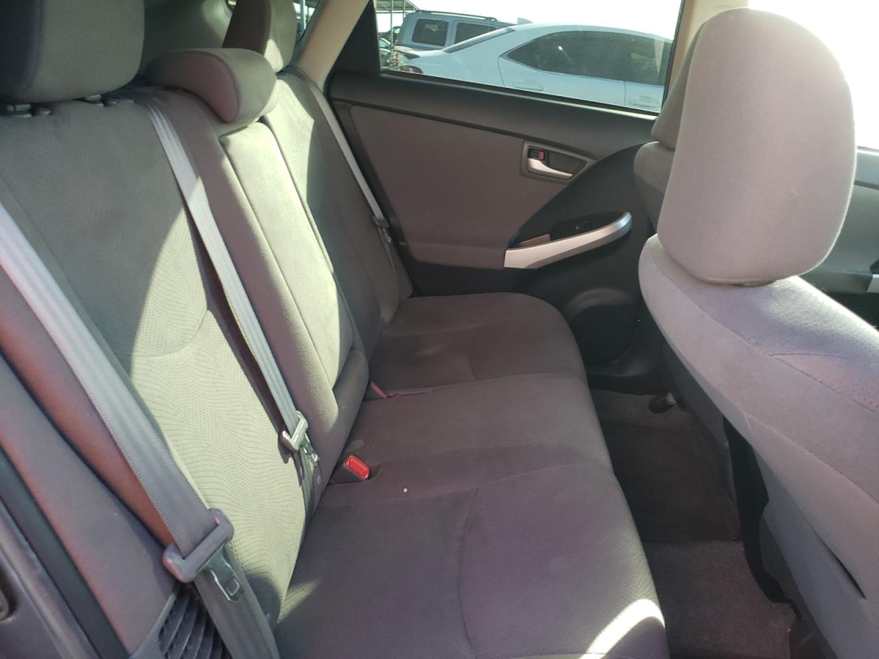 2015 Toyota Prius VIN: JTDKN3DU1F0477697 Lot: 85763385