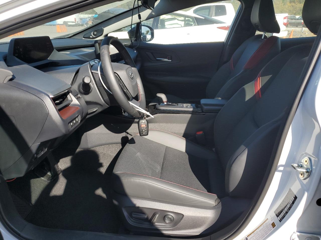 2025 Toyota Prius Se VIN: JTDACACU9S3043379 Lot: 85342555