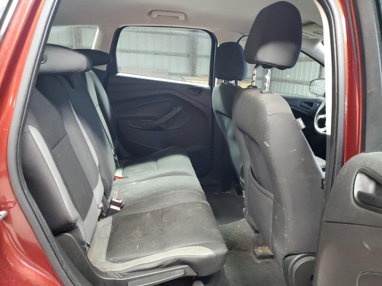 2015 Ford Escape S VIN: 1FMCU0F78FUB87748 Lot: 90491175