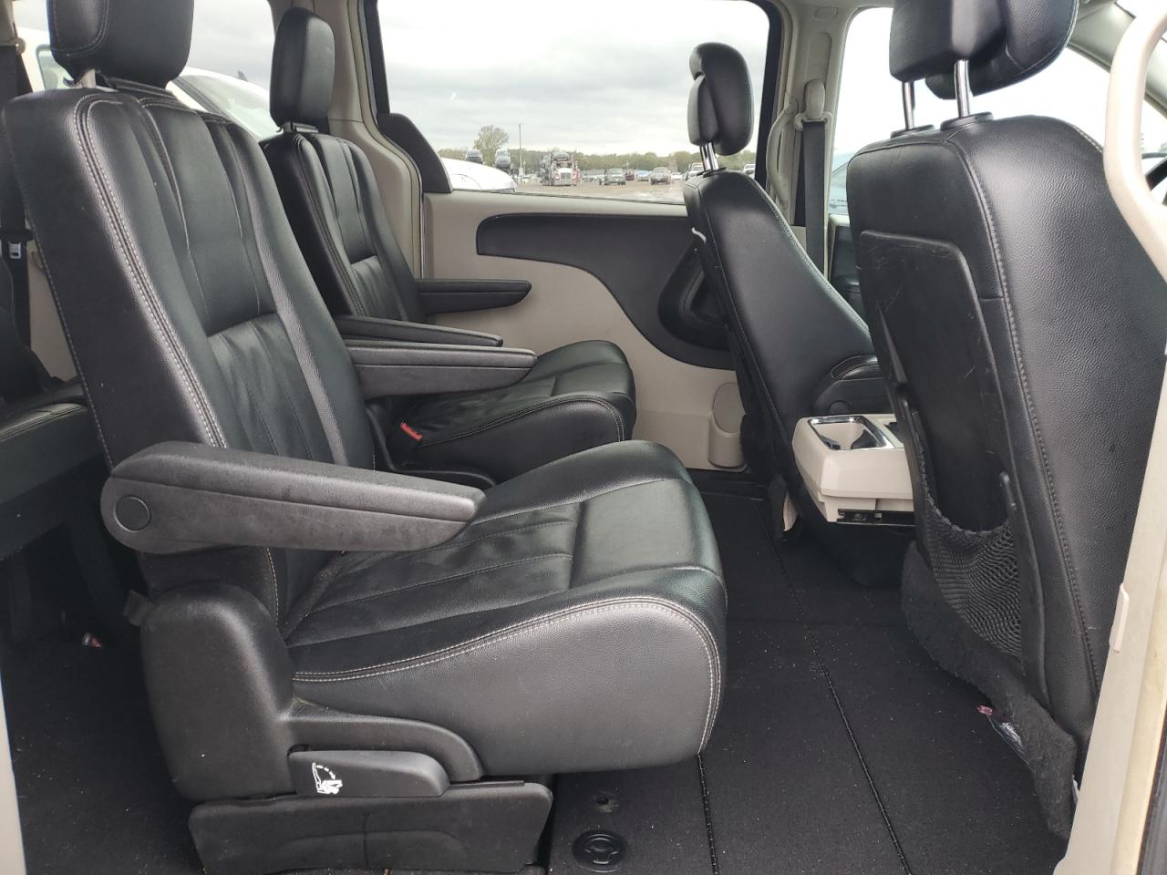 2013 Chrysler Town & Country Touring VIN: 2C4RC1BG5DR766980 Lot: 90833815