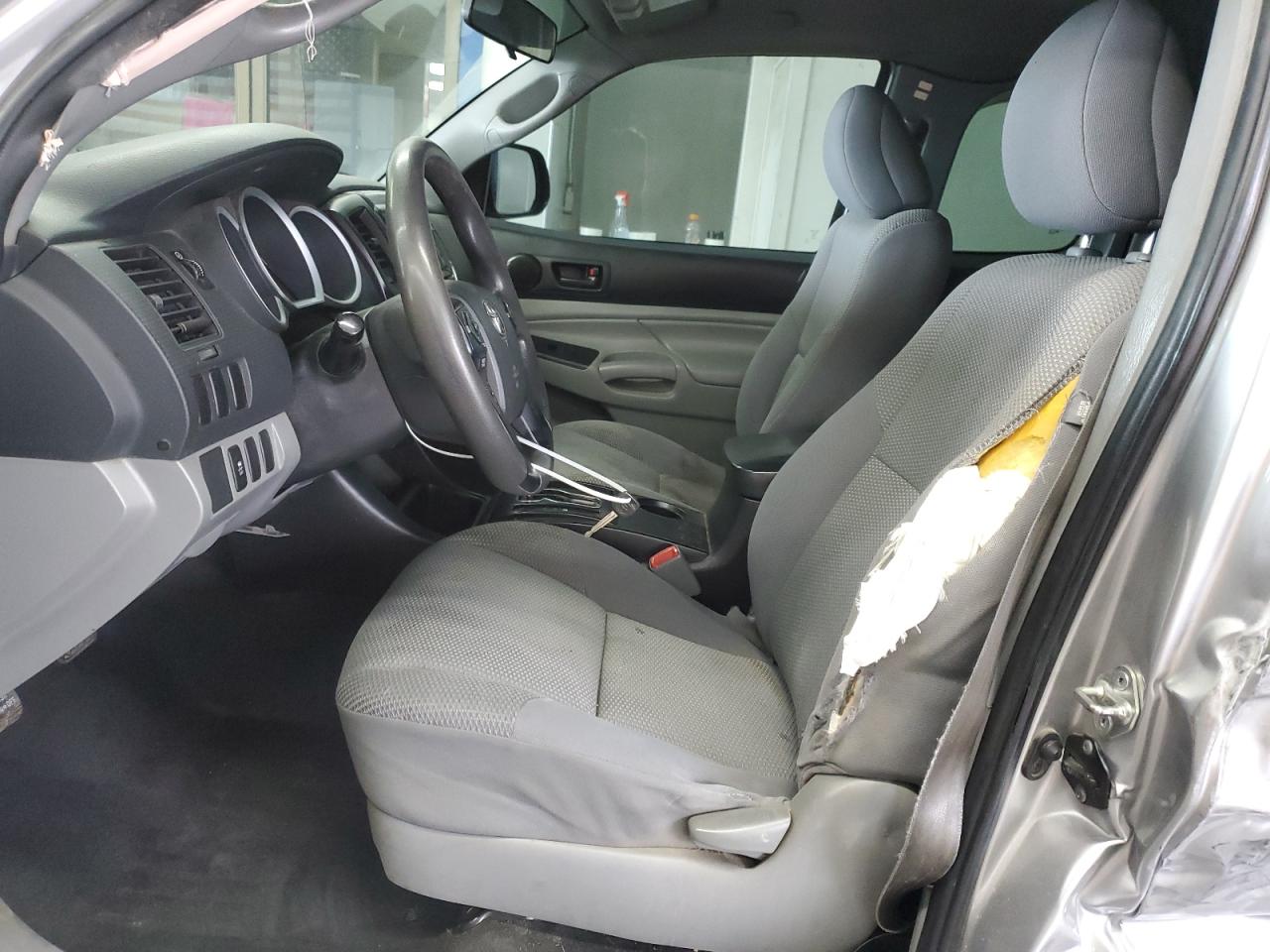 2015 Toyota Tacoma Access Cab VIN: 5TFTX4CN0FX058133 Lot: 82210635