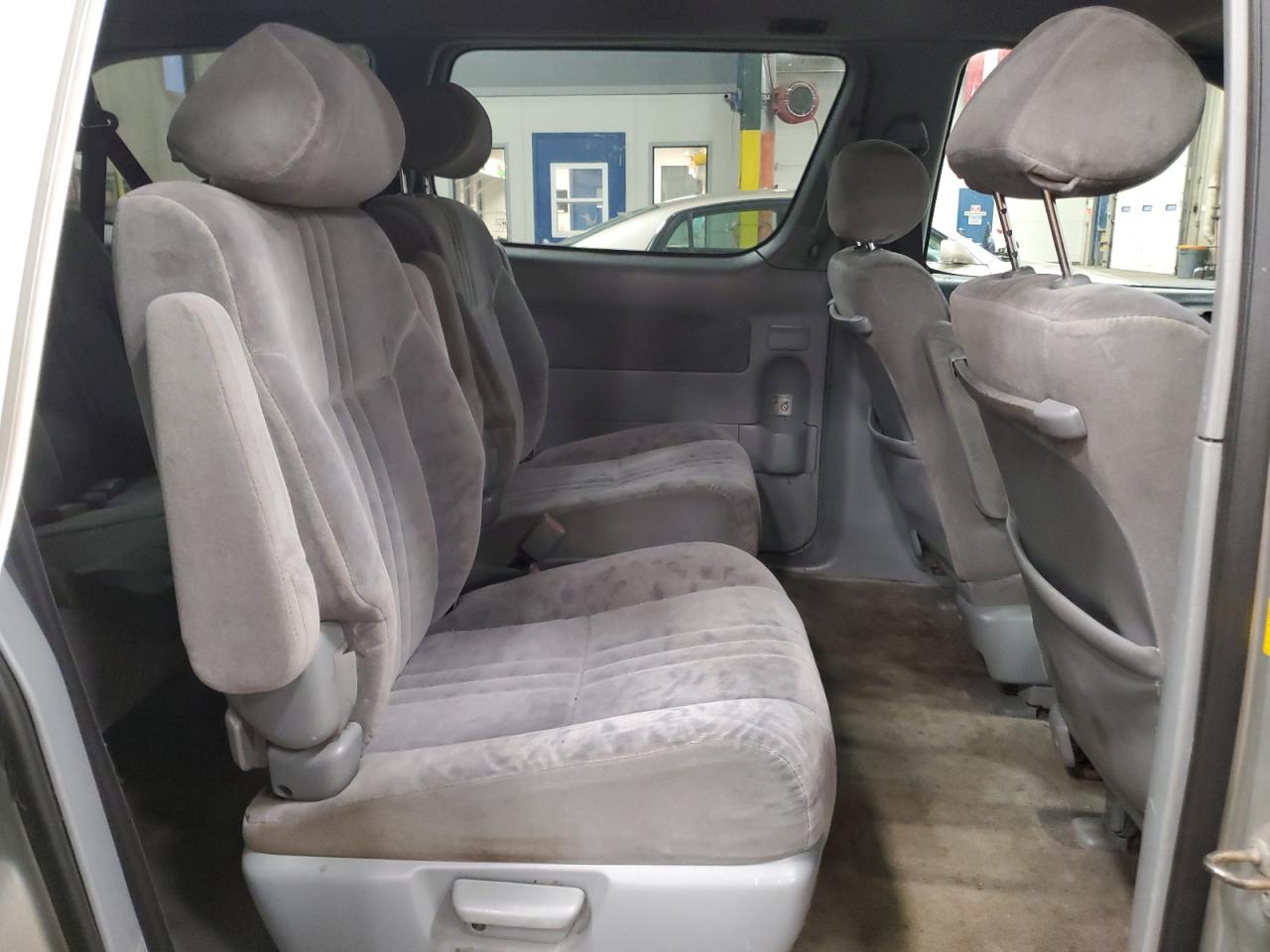 2002 Toyota Sienna Le VIN: 4T3ZF13C62U432334 Lot: 87080025