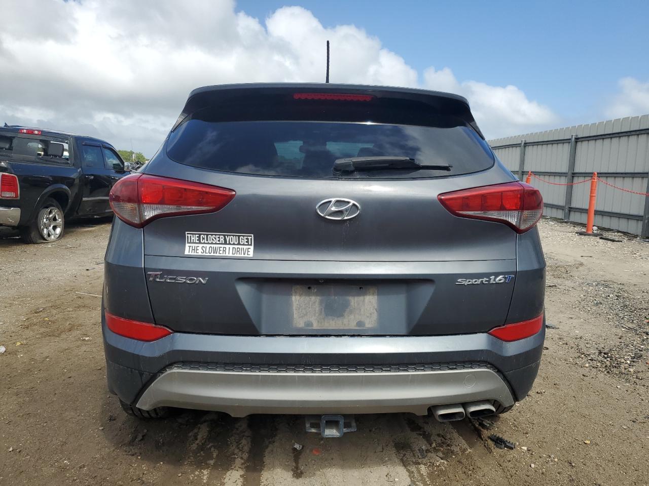 2017 Hyundai Tucson Limited VIN: KM8J33A28HU397664 Lot: 81141855