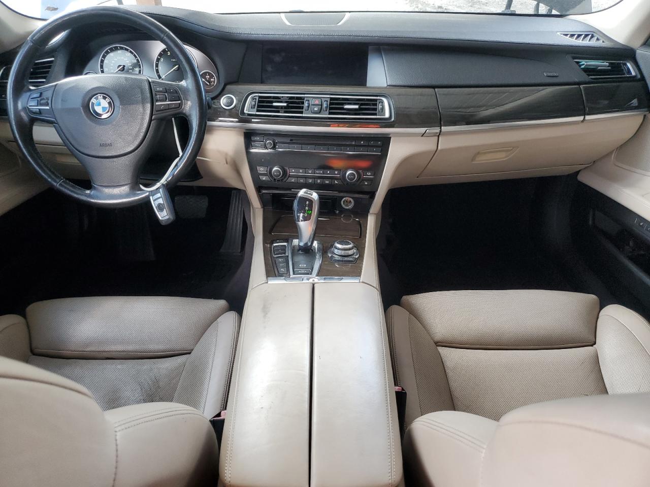 2011 BMW 750 Xi VIN: WBAKC6C58BC395084 Lot: 85352815
