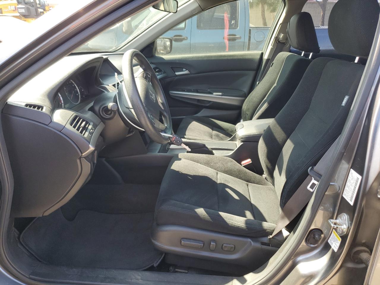 2009 Honda Accord Ex VIN: JHMCP26799C009797 Lot: 85318715