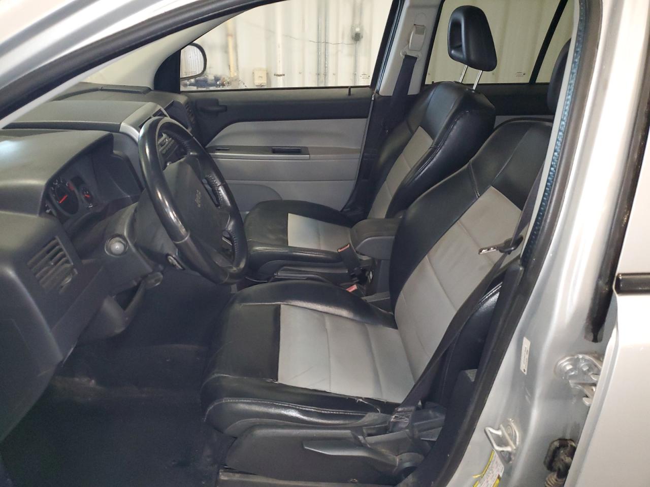 2007 Jeep Compass Limited VIN: 1J8FF57W97D198430 Lot: 86083875