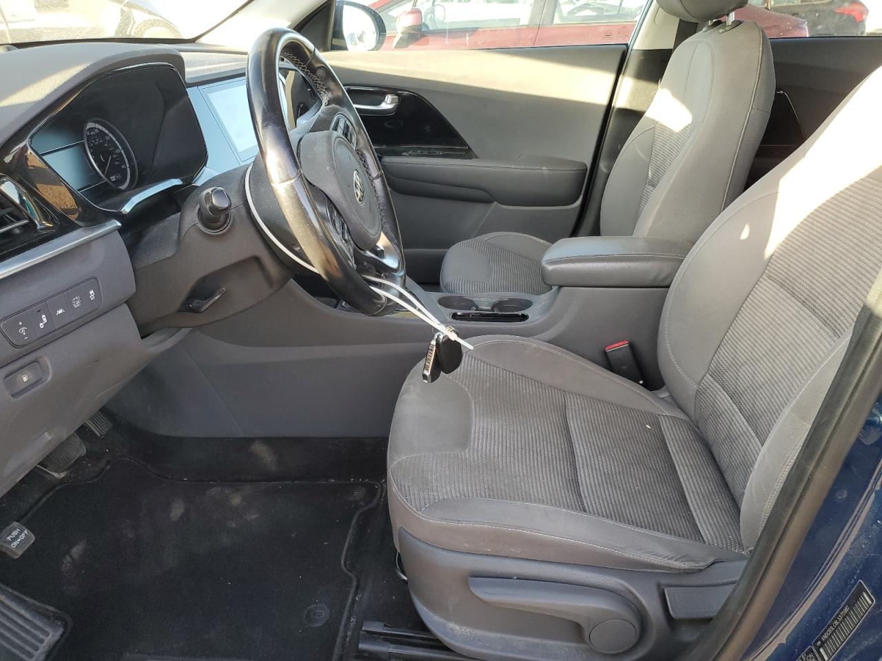 2020 Kia Niro Lx VIN: KNDCB3LC8L5375981 Lot: 89706205