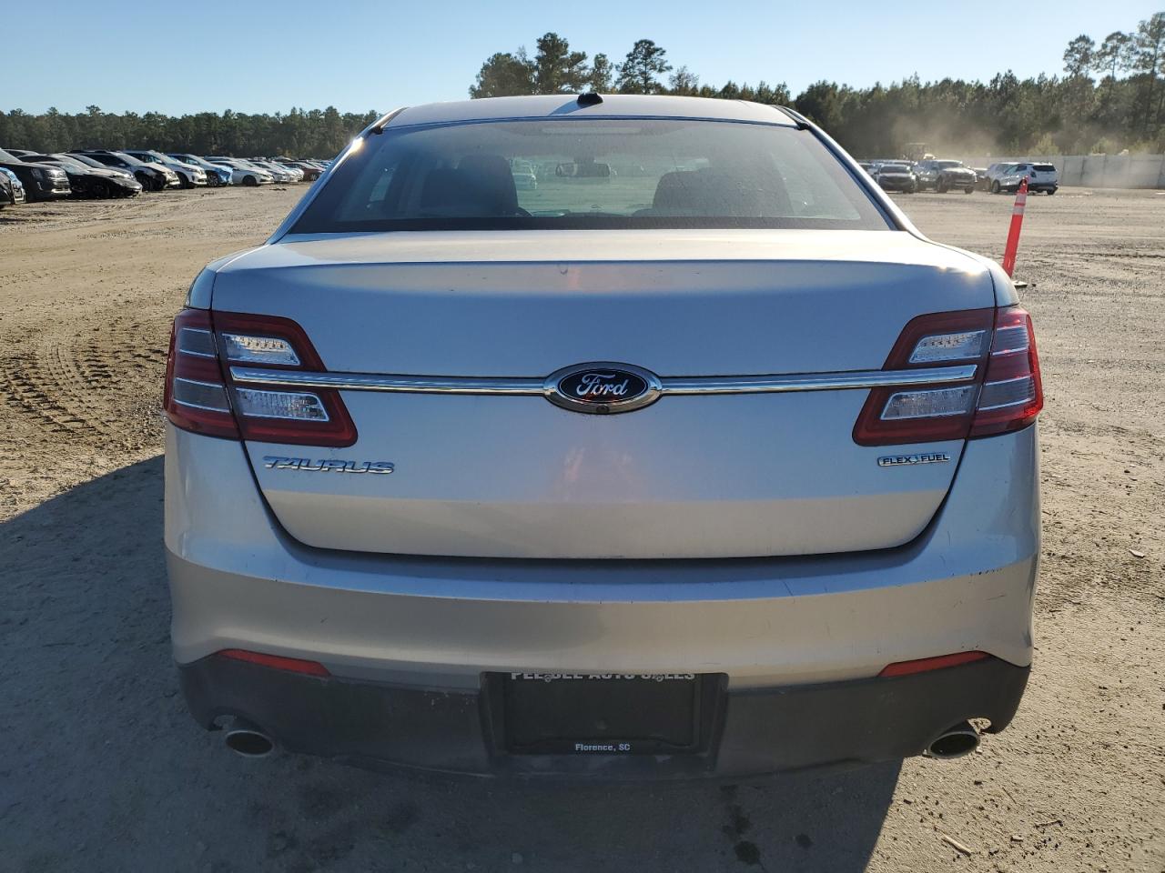 2015 Ford Taurus Se VIN: 1FAHP2D89FG180658 Lot: 90843715