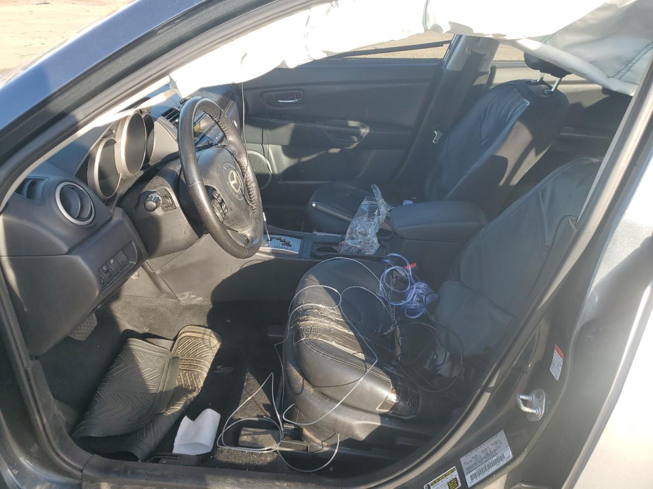 2008 Mazda 3 S VIN: JM1BK323081182526 Lot: 82003225