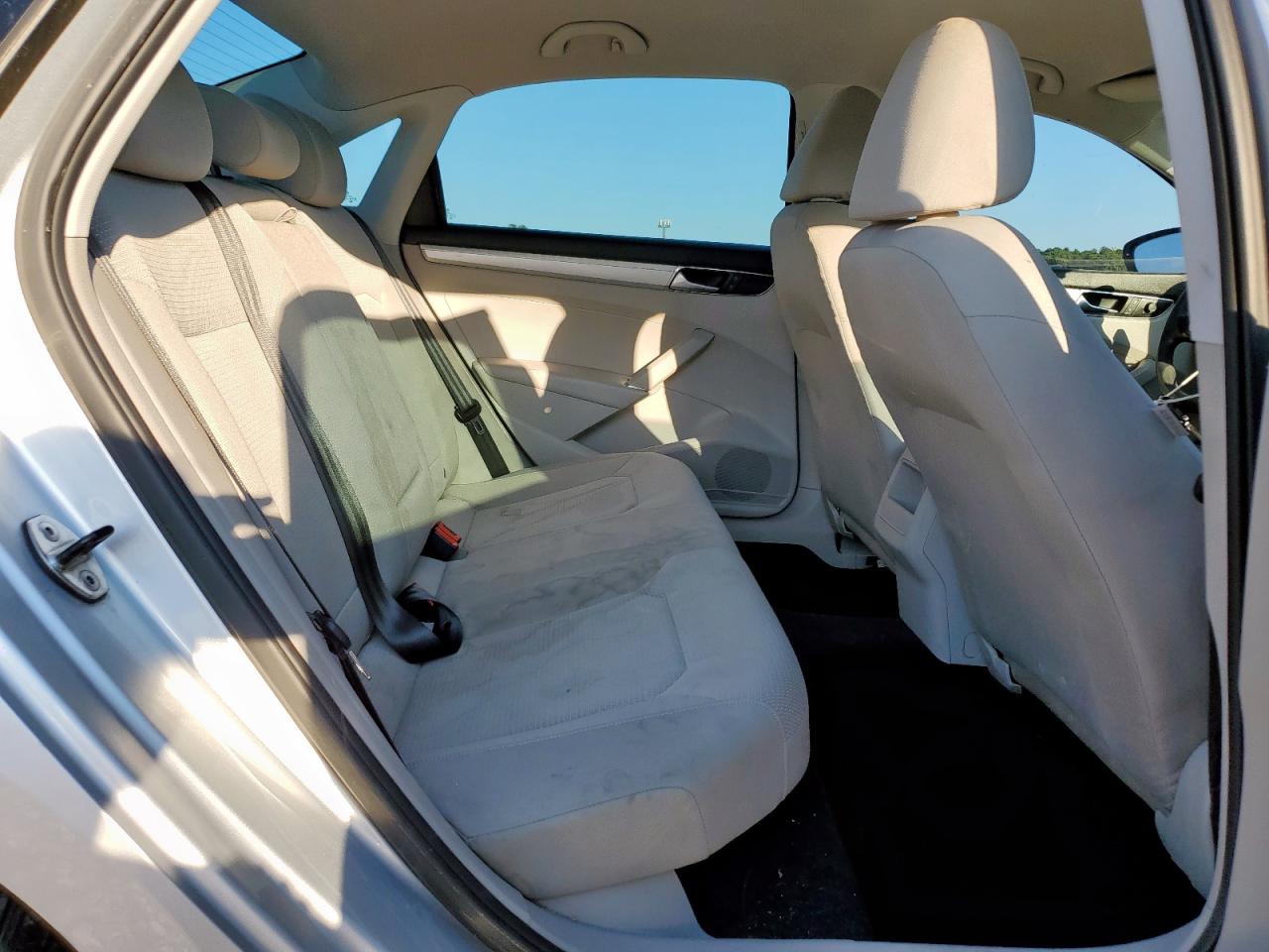 2016 Volkswagen Passat S VIN: 1VWAT7A34GC059667 Lot: 86500355