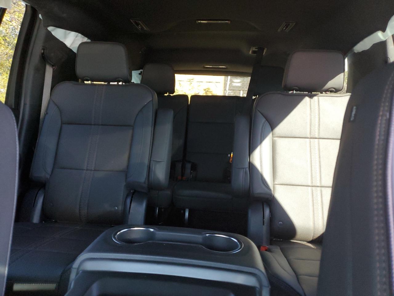2025 Chevrolet Suburban K1500 High Country VIN: 1GNS6GRL9SR137022 Lot: 84966035