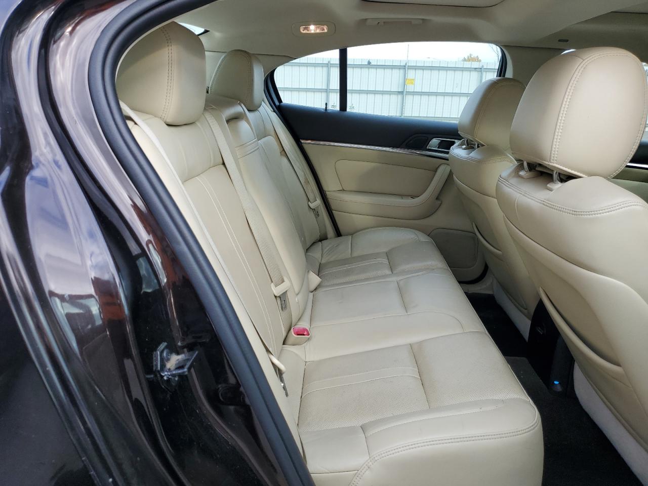 2013 Lincoln Mks VIN: 1LNHL9DK8DG600638 Lot: 90452935