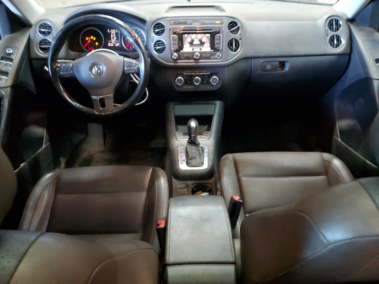 2012 Volkswagen Tiguan S VIN: WVGBV7AX8CW523102 Lot: 82259855