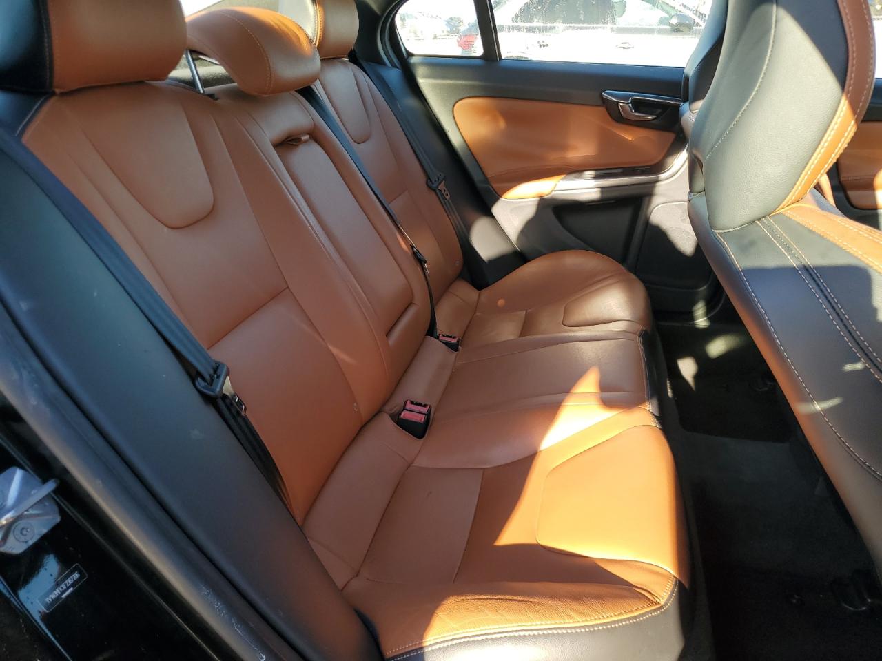 2015 Volvo S60 Premier VIN: YV140MFKXF2367206 Lot: 86172185