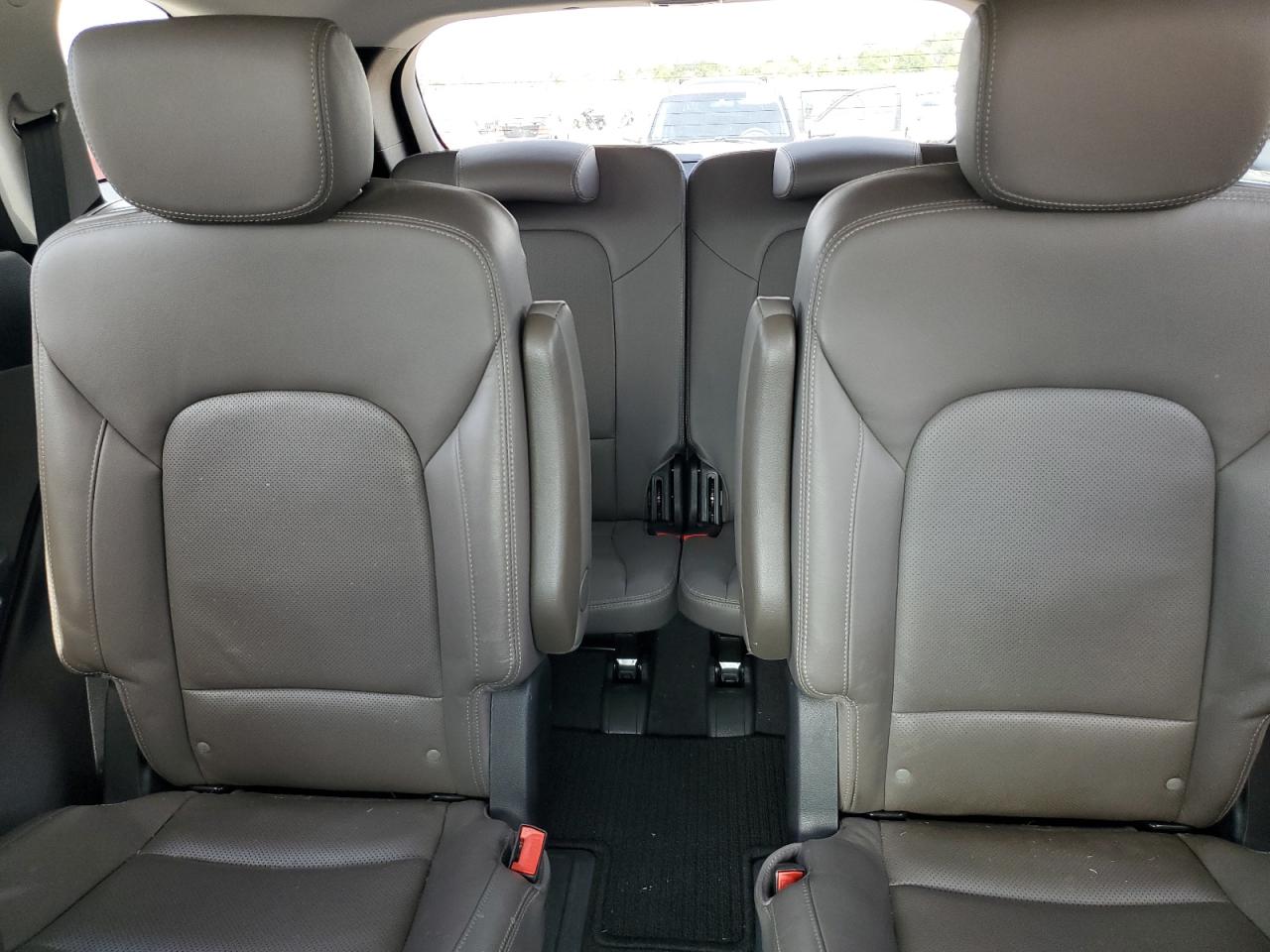 2017 Hyundai Santa Fe Se Ultimate VIN: KM8SR4HF6HU257064 Lot: 84640615