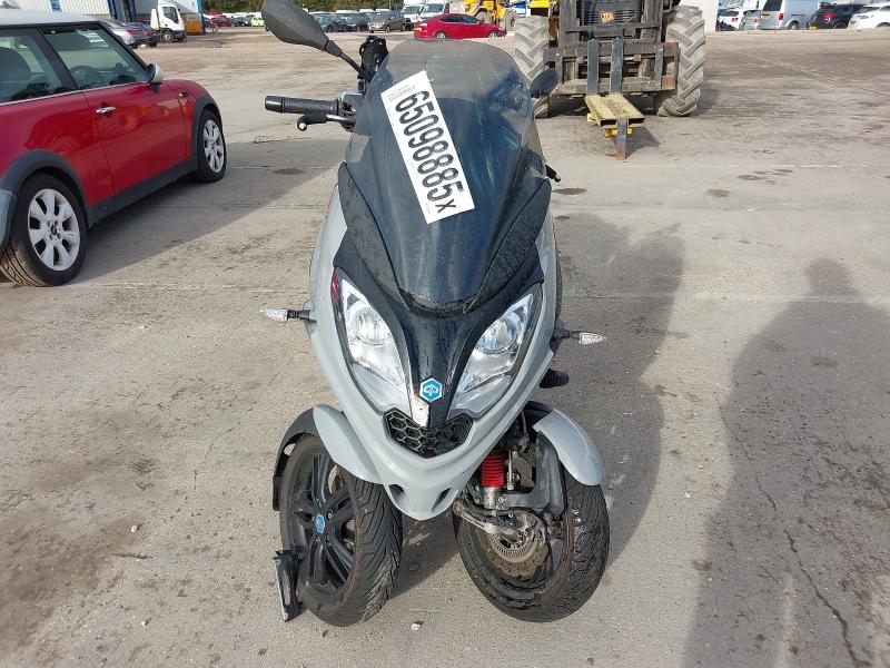 2020 PIAGGIO MP3 300 SPORT 