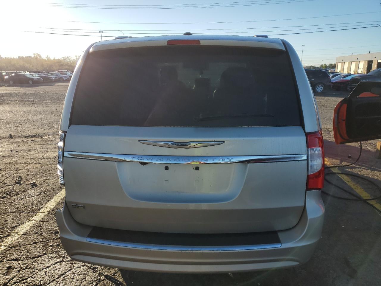 2015 Chrysler Town & Country Touring VIN: 2C4RC1BG0FR587684 Lot: 86069465