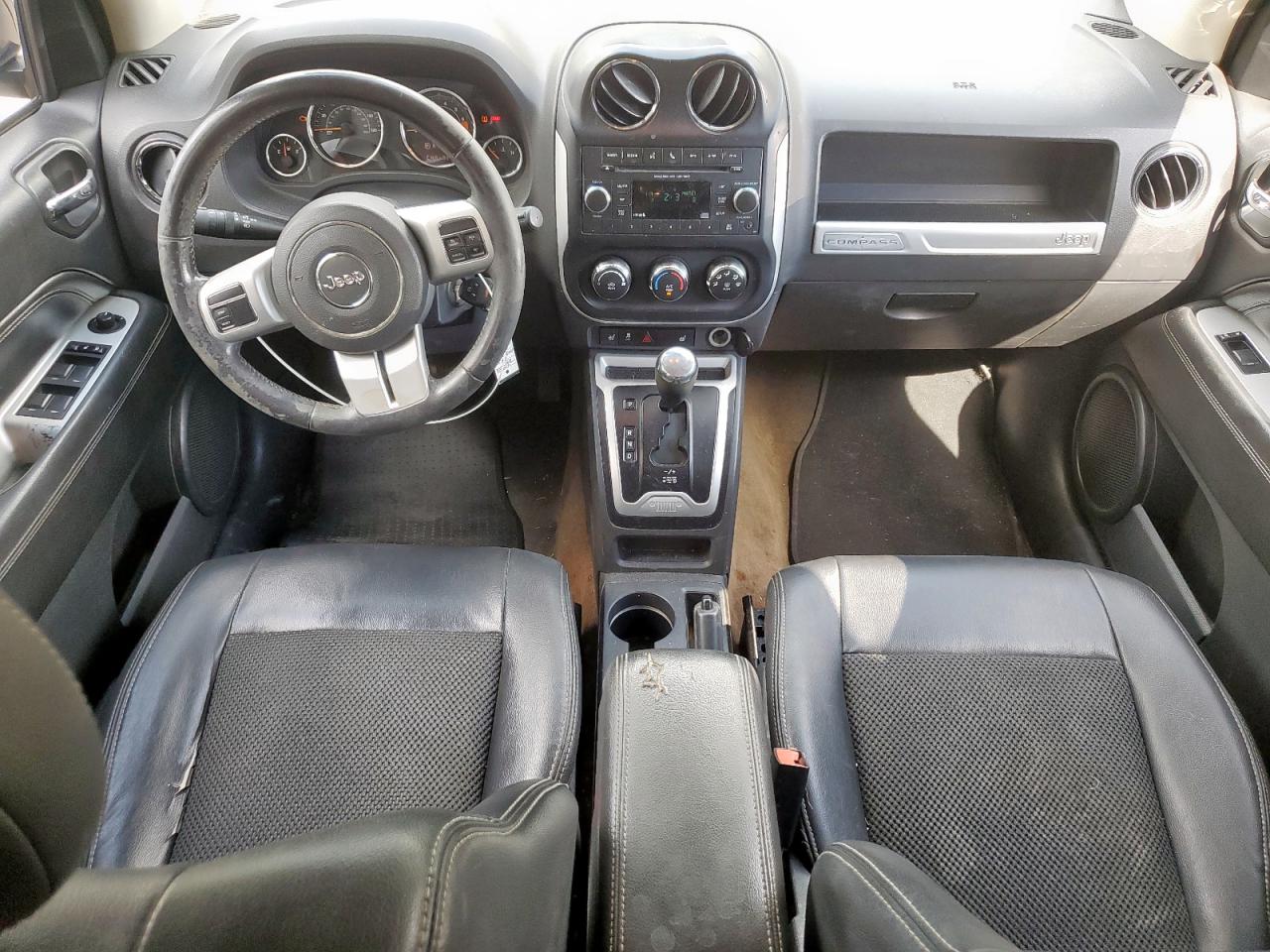 2017 Jeep Compass Latitude VIN: 1C4NJCEB6HD197971 Lot: 82244975