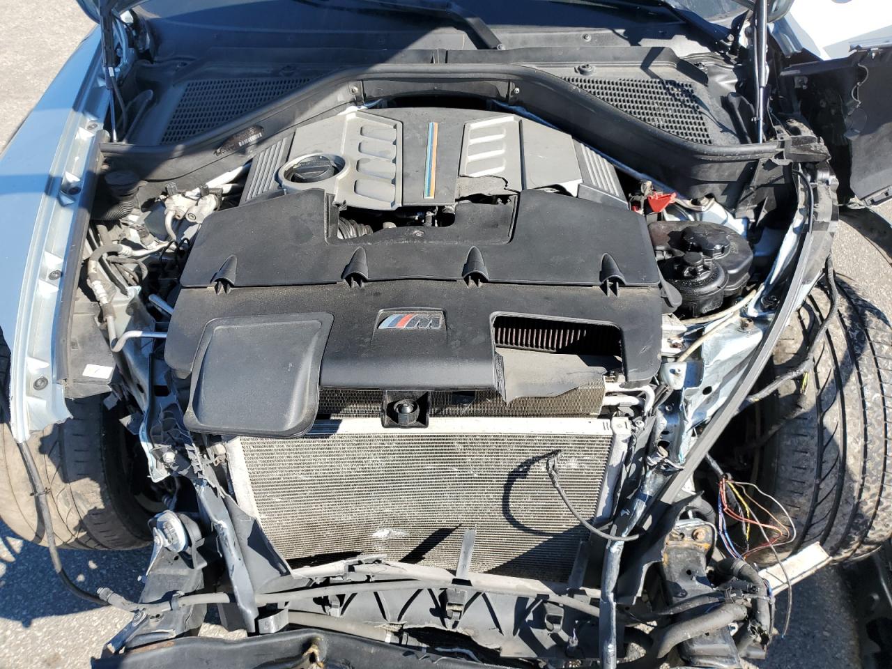 Фото: 5YMGZ0C59E0C40368