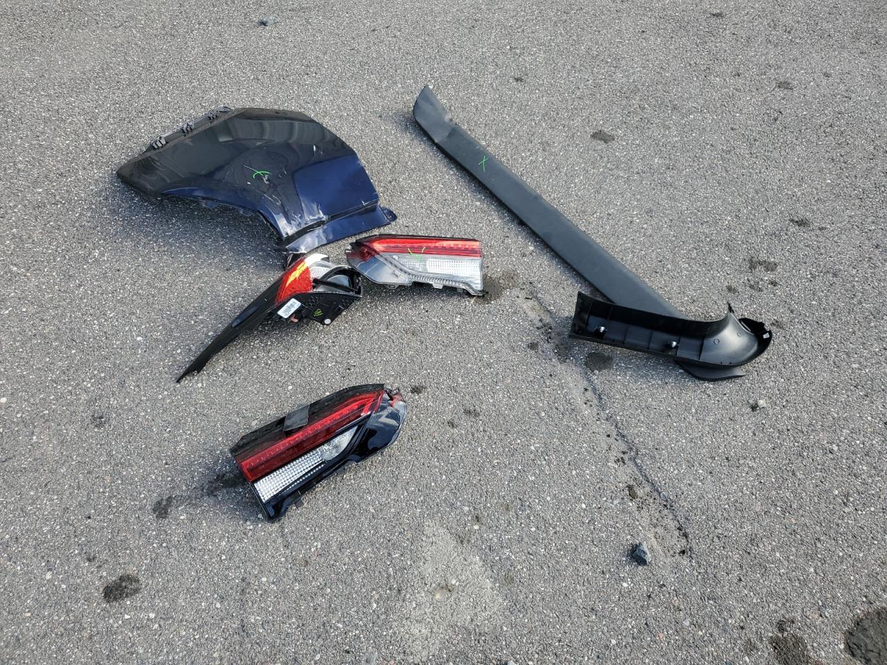 2021 Toyota Rav4 Xle VIN: 2T3R6RFV3MW004185 Lot: 85844565