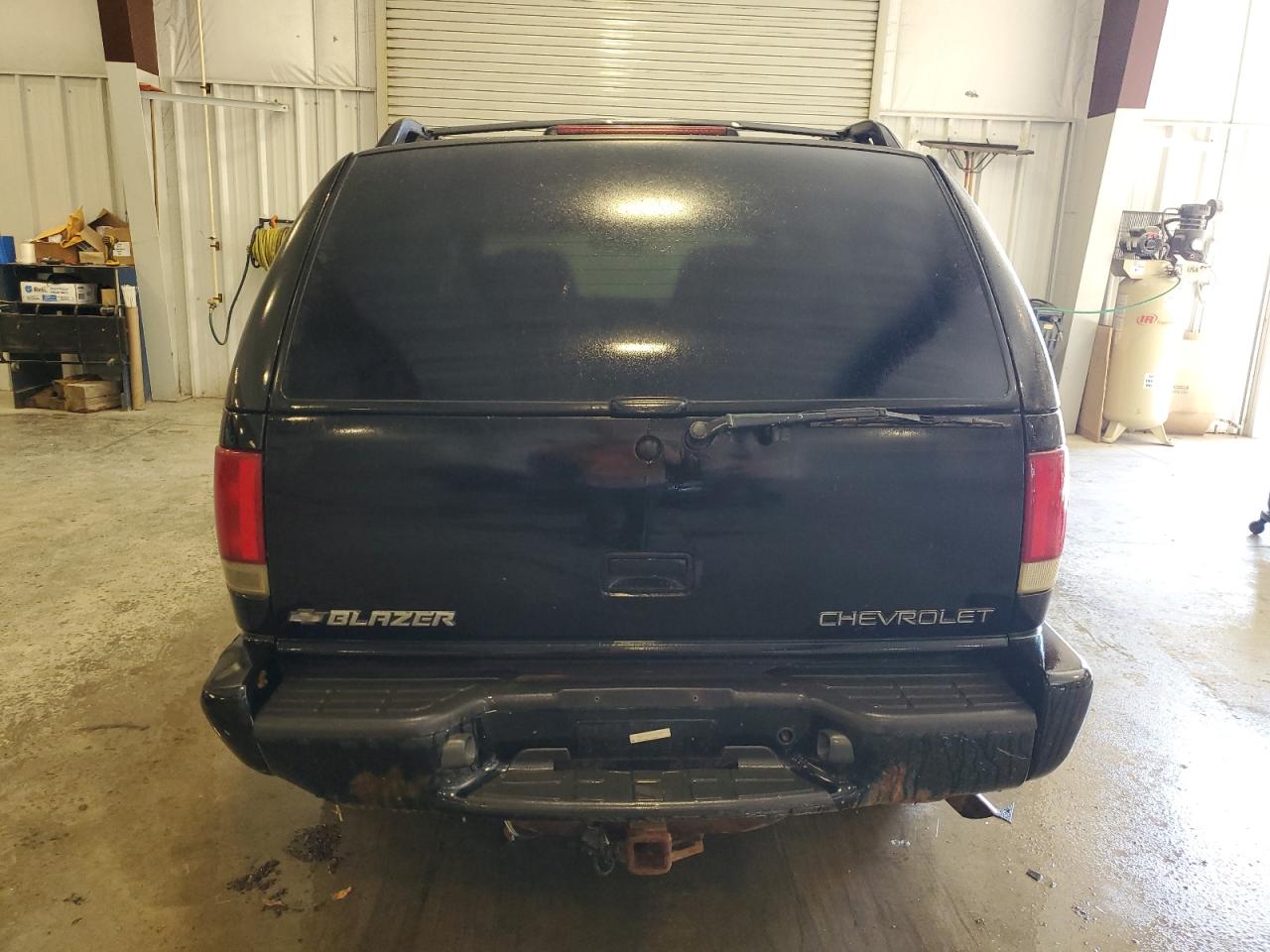 2000 Chevrolet Blazer VIN: 1GNDT13W8Y2211341 Lot: 85575815