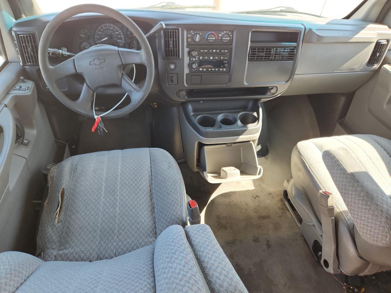 2003 Chevrolet Express G1500 VIN: 1GNFH15TX31184039 Lot: 84816465