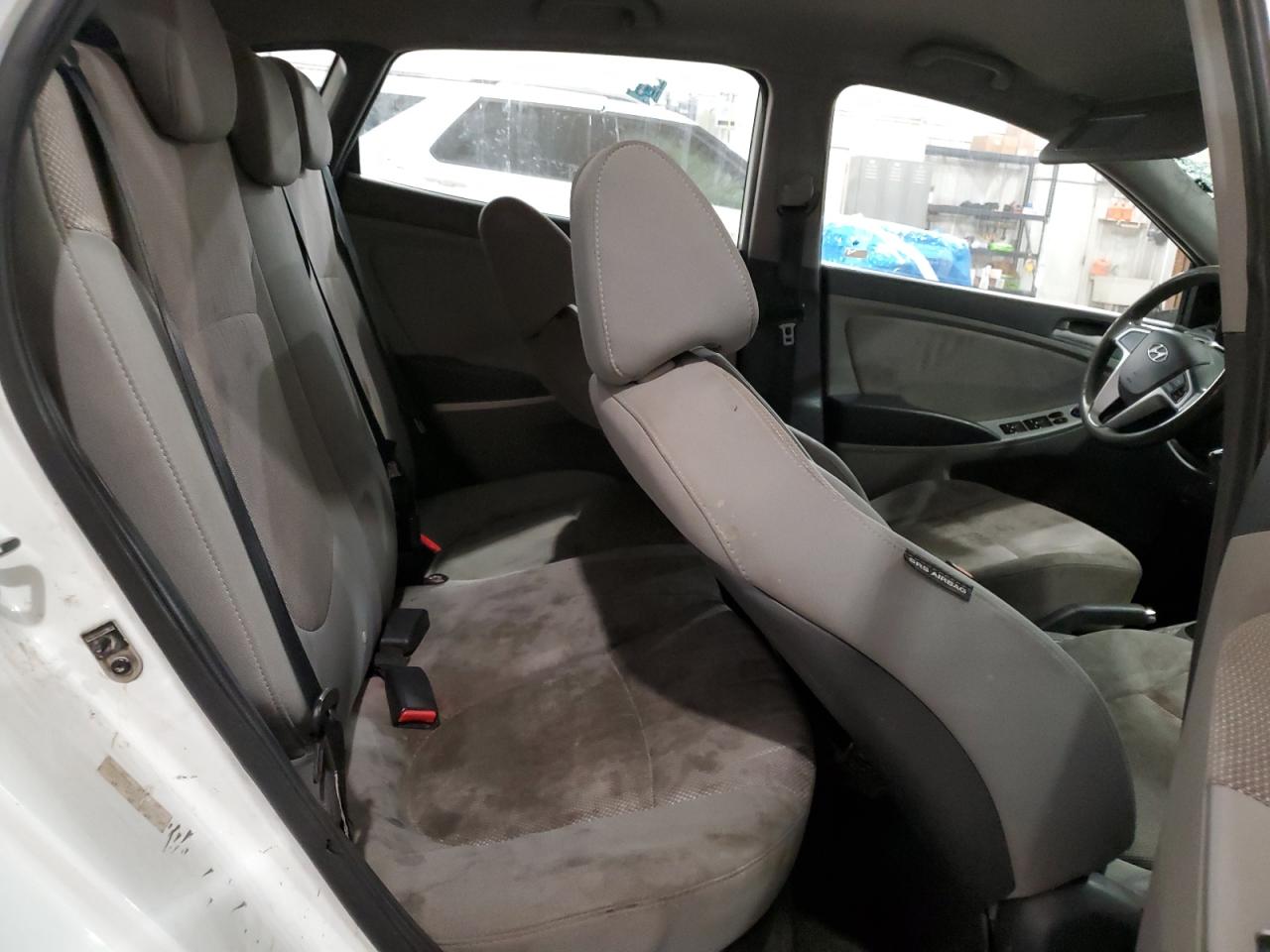 2013 Hyundai Accent Gls VIN: KMHCT5AE6DU102716 Lot: 84627125
