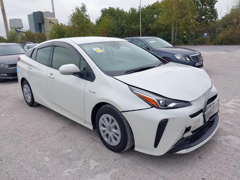2019 TOYOTA PRIUS HYBRID 