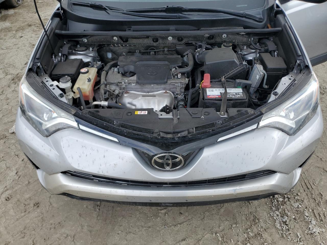 2018 Toyota Rav4 Le VIN: JTMBFREV9JJ226100 Lot: 82005705