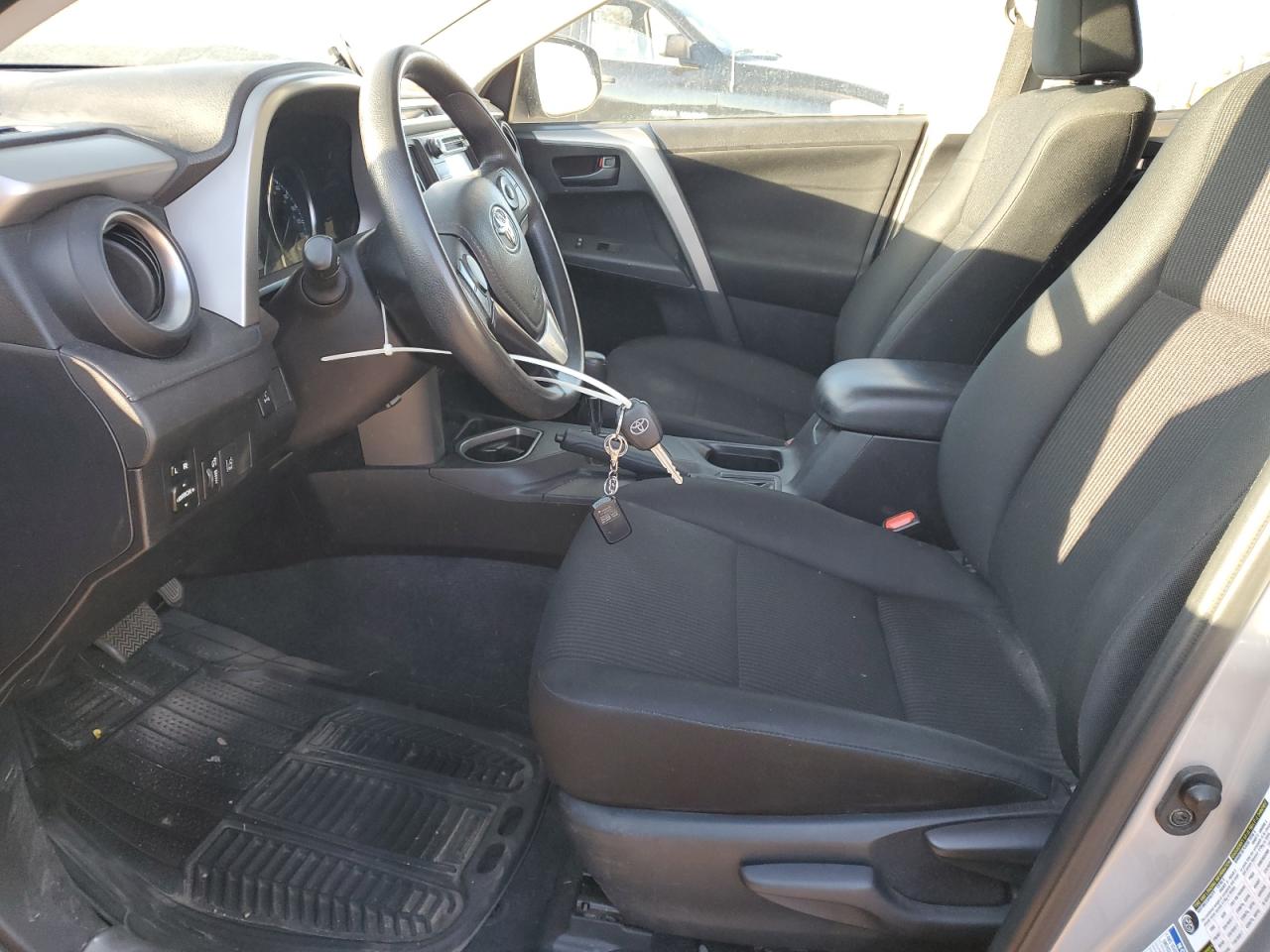 2017 Toyota Rav4 Le VIN: 2T3BFREV0HW617874 Lot: 84994705