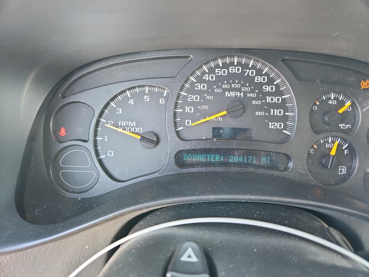 2005 GMC Yukon VIN: 1GKEK13Z45R224394 Lot: 84922975