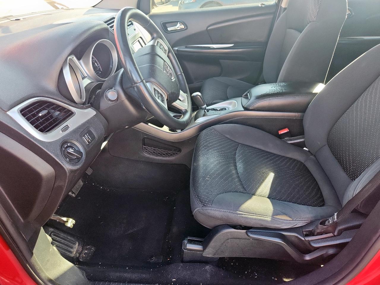 2013 Dodge Journey Se VIN: 3C4PDCAB0DT555883 Lot: 82441375