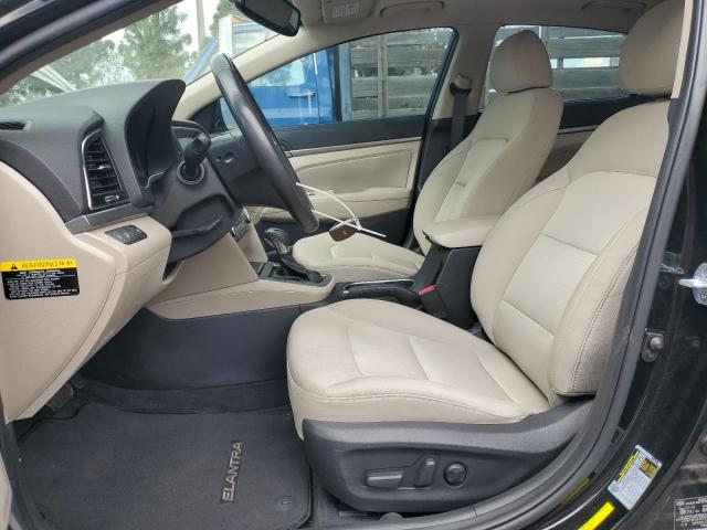  HYUNDAI ELANTRA 2017 Черный