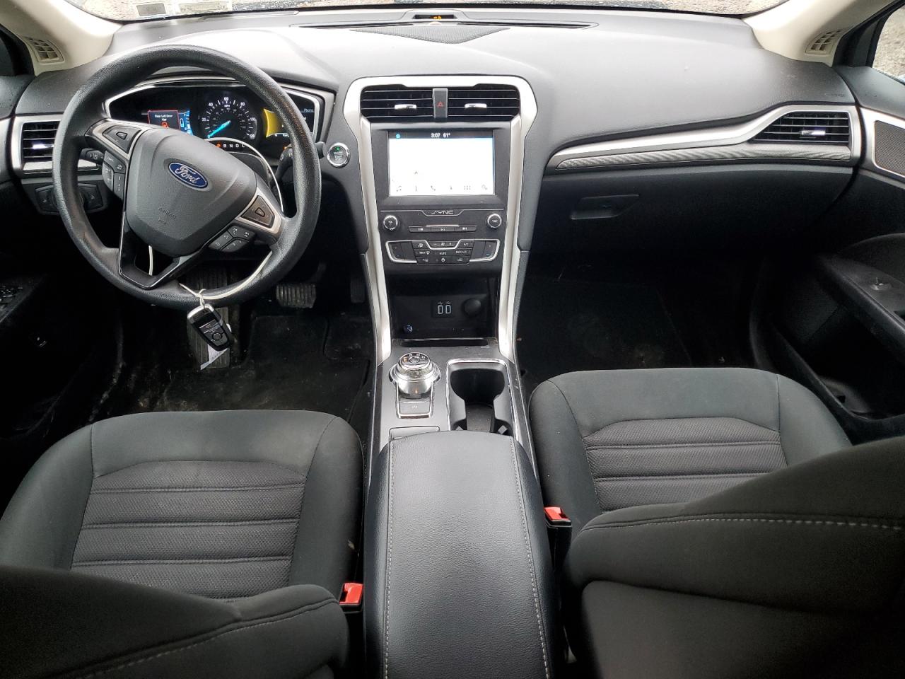 2019 Ford Fusion Se VIN: 3FA6P0LU4KR125578 Lot: 89575925