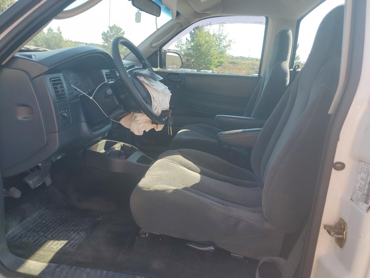 2004 Dodge Dakota Sxt VIN: 1D7FL16K24S558898 Lot: 81965965