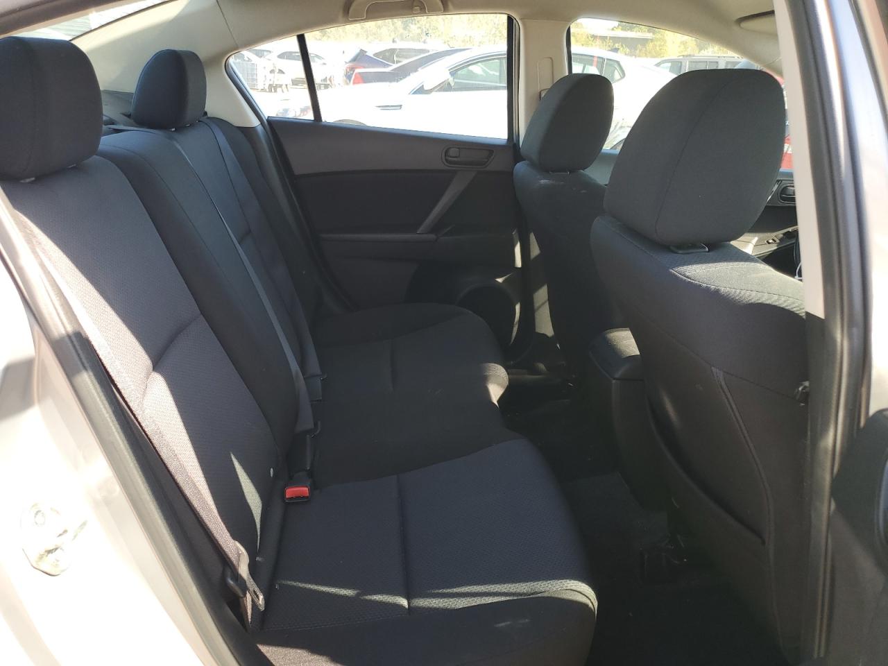 2011 Mazda 3 I VIN: JM1BL1UG6B1496738 Lot: 85177635