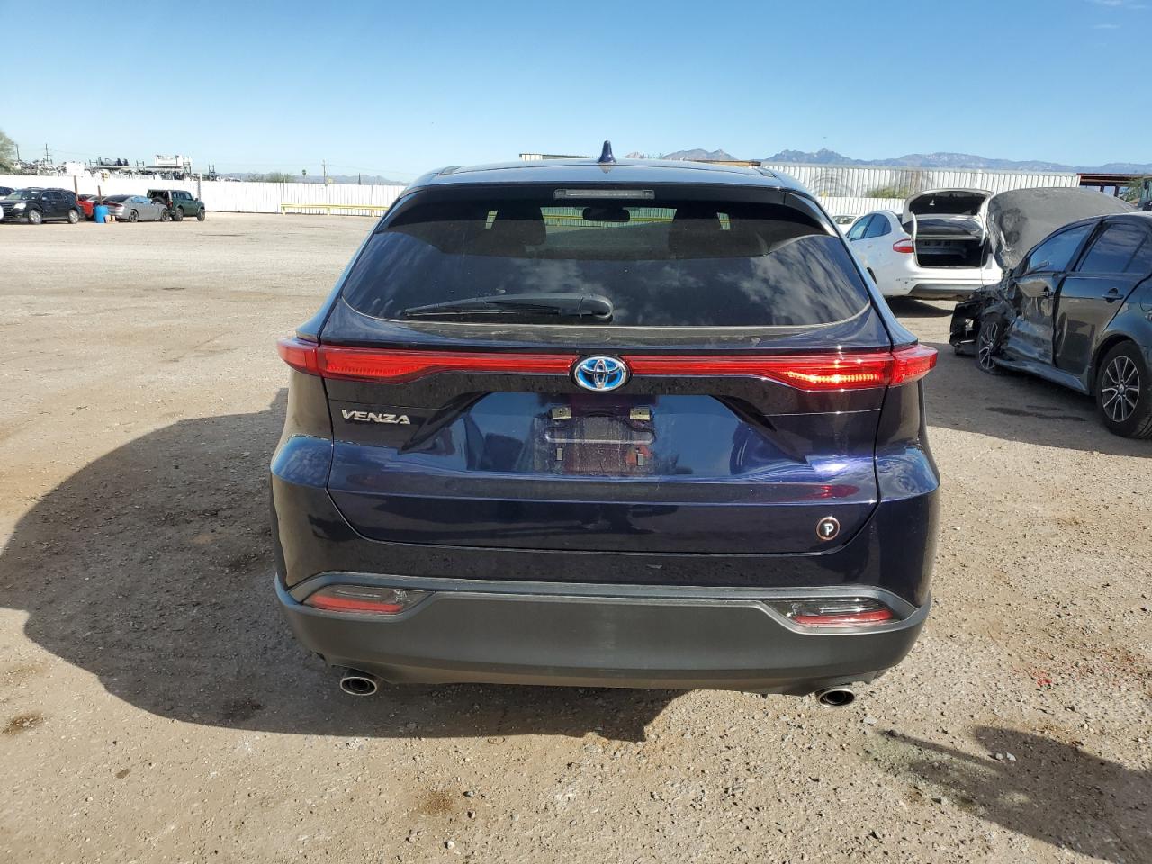 2024 Toyota Venza Le VIN: JTEAAAAH7RJ182620 Lot: 82319145