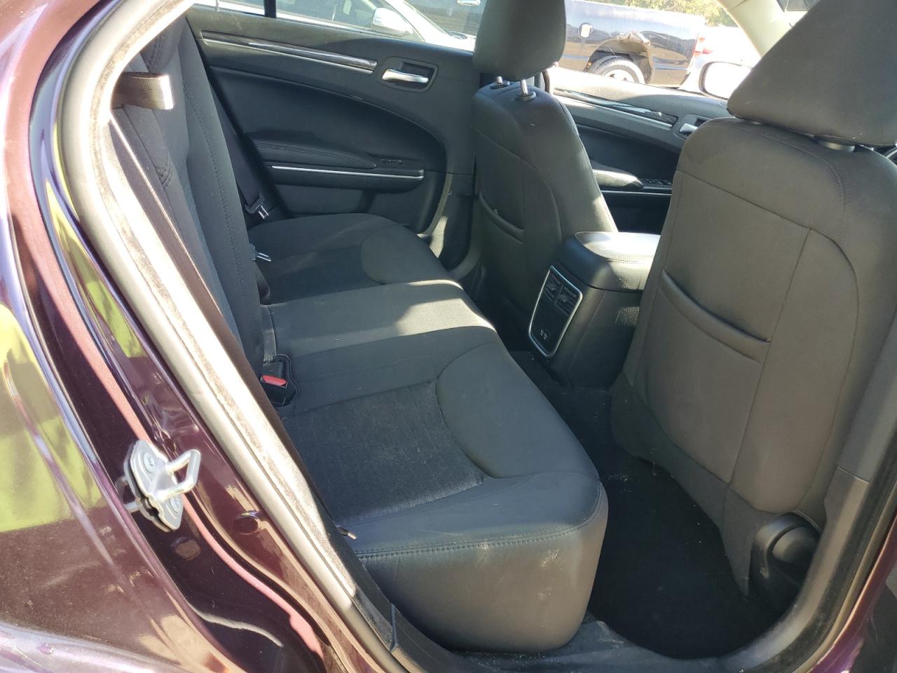 2020 Chrysler 300 Touring VIN: 2C3CCAAG1LH239454 Lot: 85320045