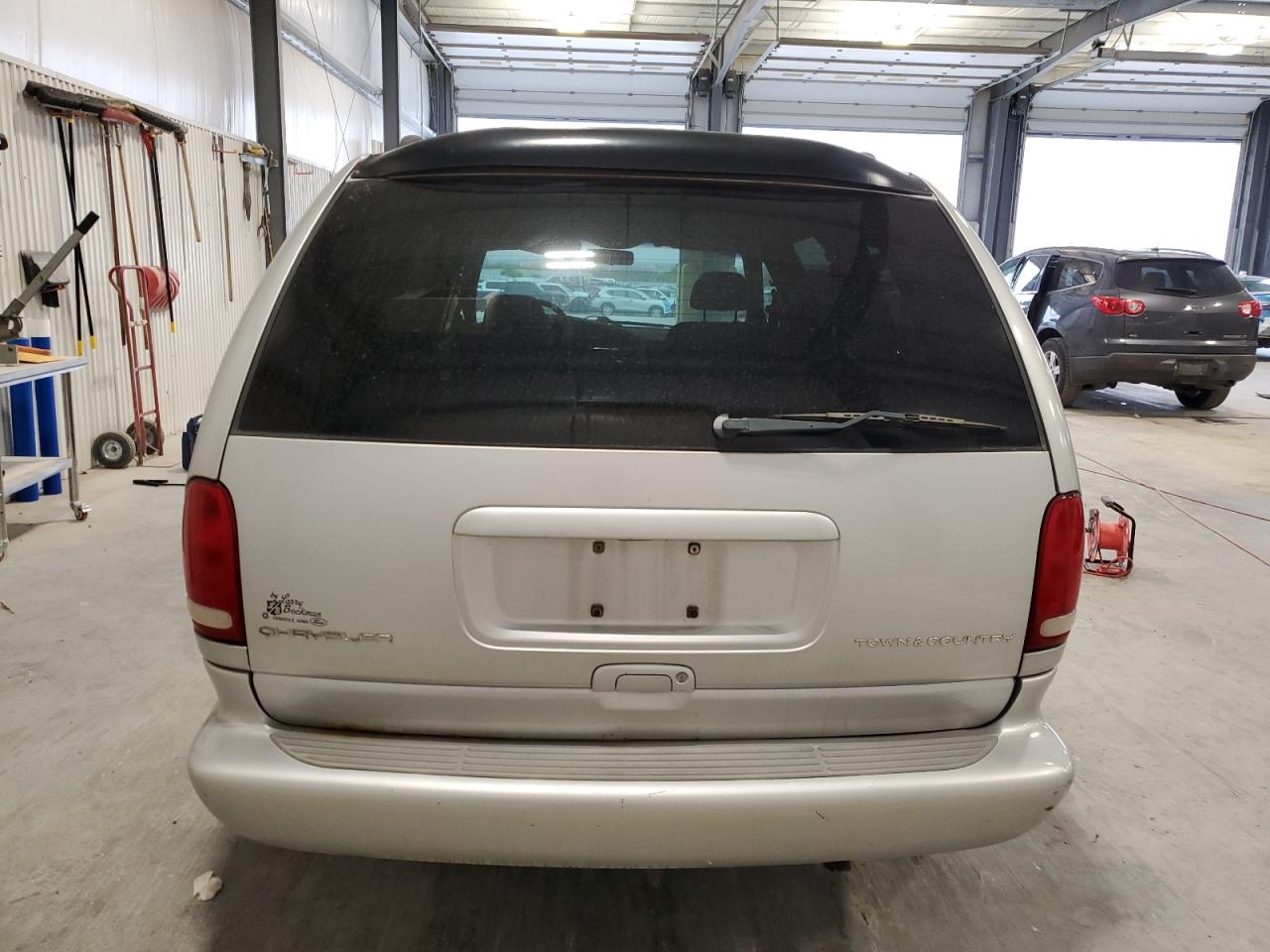 2000 Chrysler Town & Country Lx VIN: 1C4GP44G0YB735442 Lot: 86040235