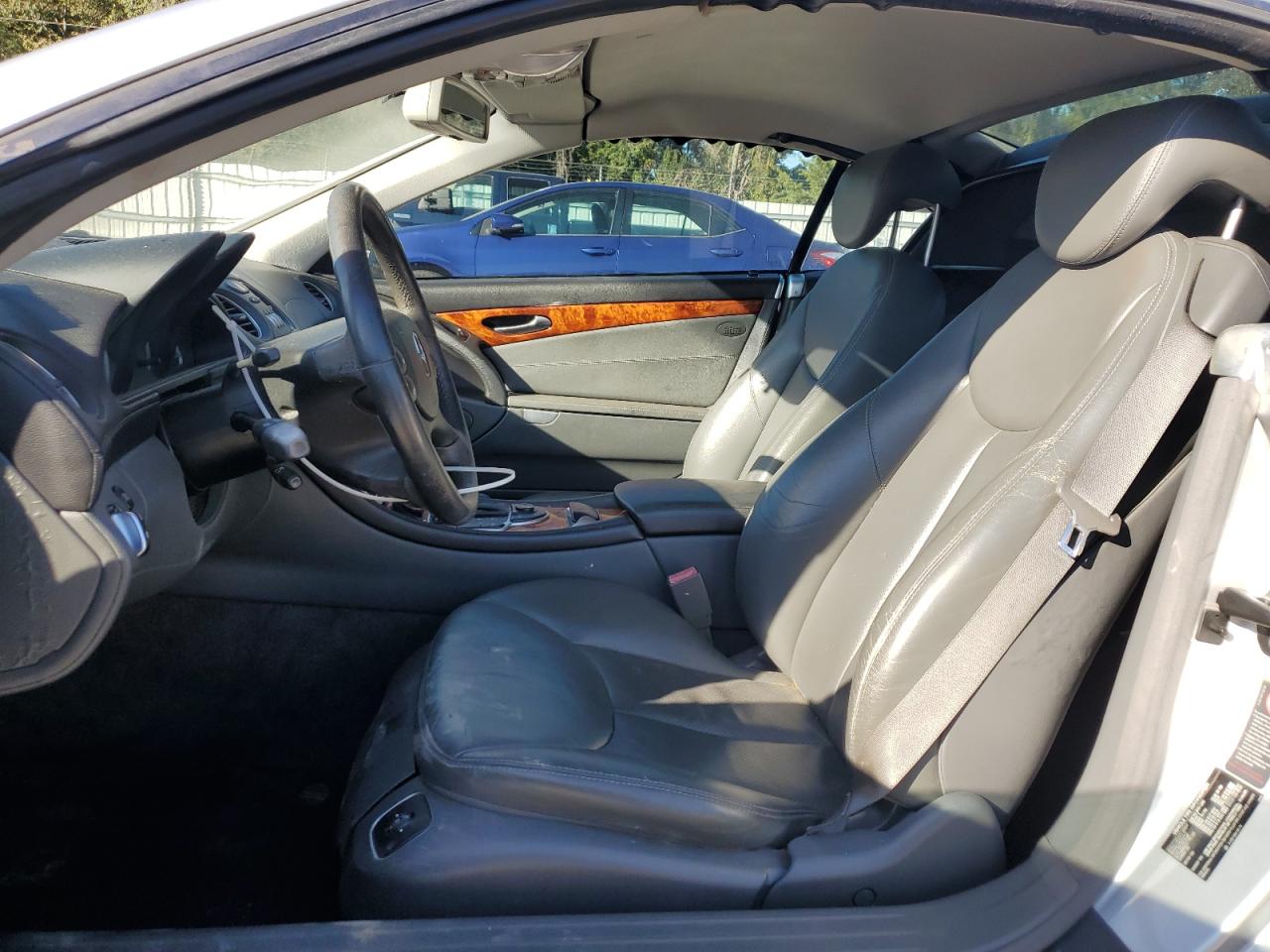 2004 Mercedes-Benz Sl 500 VIN: WDBSK75F84F074812 Lot: 82236855