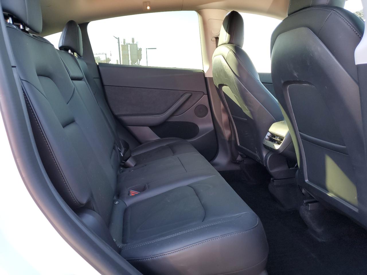 2022 Tesla Model Y VIN: 7SAYGDEF3NF554079 Lot: 92704515