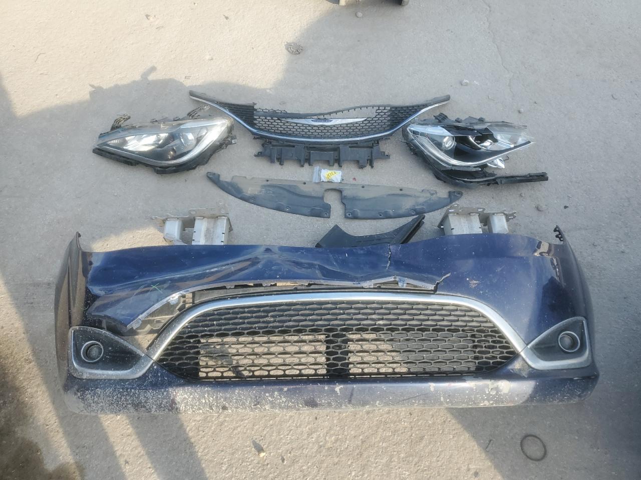 2020 Chrysler Pacifica Touring L VIN: 2C4RC1BG3LR172967 Lot: 84915825